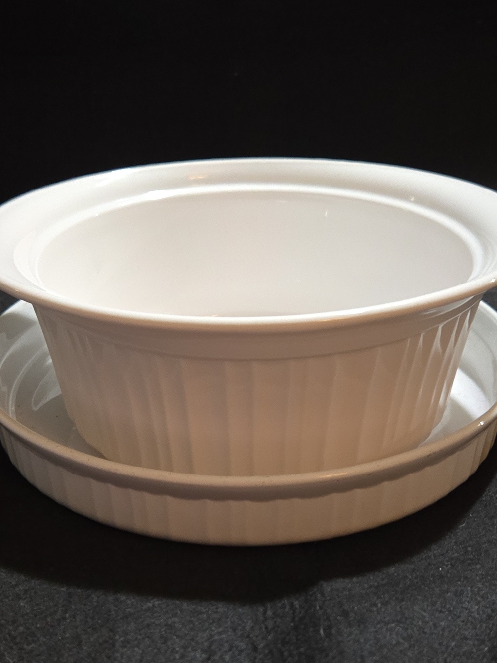 Corningware White Porcelain Casserole Dish And Quiche Dish